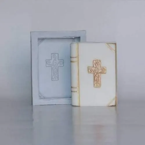 Cake Company Silikonform Gebetbuch | hochwertige Silikonform für Fondant und Flowerpaste | schnell & einfach zum Reindrücken | Made in Germany