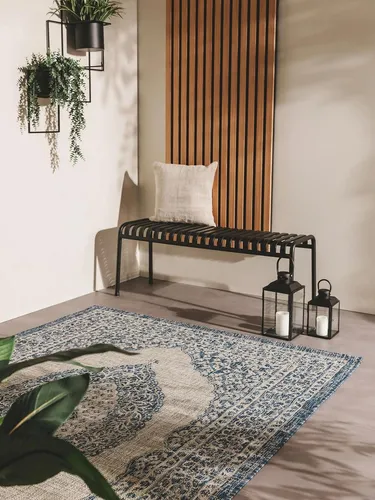 benuta Outdoorteppich Cleo, rechteckig, 5 mm Höhe - Der benuta Outdoorteppich Cleo ist ideal für Innen- und Außenbereiche. Aus robustem Polypropylen gefertigt, besticht er durch UV-Beständigkeit und pflegeleichte Eigenschaften. Perfekt für stilvolle Akzente auf Terrassen und in Wohnräumen.