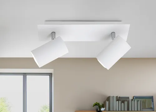 Schwenkbarer Deckenstrahler mit 2 dimmbaren LEDs in Weiß - Eleganter 2-flammiger LED Deckenstrahler für vielseitige Innenräume. Mit schwenkbaren Spots und zeitlosem Design setzt er stilvolle Akzente in jedem Raum.