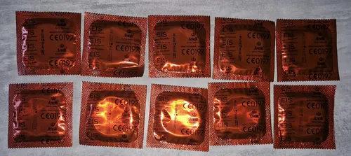 10x Amor Kondome 53mm breit, glatt, zylindrisch, mit Reservoir, mit gleitmittel