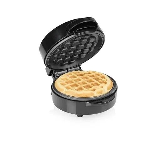 Tristar Mini-Waffeleisen für runde Waffeln, 550 W, Antihaftbeschichtung | Backfläche ⌀12,5 cm, Betriebskontrollleuchte, Kabelaufwicklung, Antirutschfüße, WF-2109