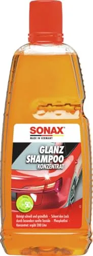 SONAX GlanzShampoo Konzentrat (1 Liter) - Sanfte Reinigung für strahlenden Glanz - Kfz-Reinigungsmittel, das Schmutz gründlich löst, ohne die Wachs-Schutzschicht anzugreifen. Ideal für alle Oberflächen und besonders schonend durch sanfte Tenside.
