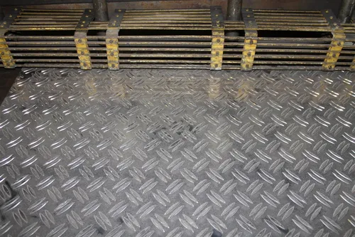  3,5/5 mm Aluminium Tränenblech Duett Riffelblech bis 1000x1000 mm 173,00€/m²