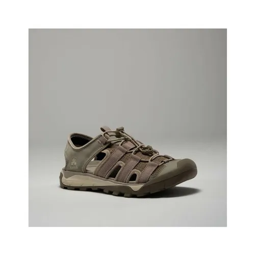 Kamik Damen Sandale Solstice, Beige (Light Taupe LTP), 39 EU - Wanderschuhe mit wasserabweisendem Kunstleder und schnell trocknendem Futter, ideal für Outdoor-Abenteuer und Strandtage. Elastische Schnürung sorgt für perfekten Halt.