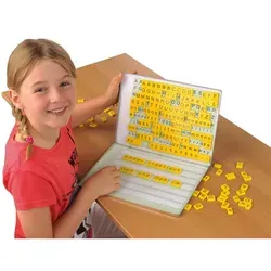 Magnetbox Lesen „ABC-Drache“ - Experimentierkasten zum spielerischen Lesen lernen mit 203 Magnetplättchen und 11 Lesebildern für Selbstkontrolle – ideal für Leseanfänger!