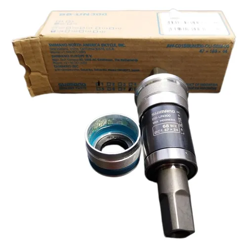Shimano BB-UN300 (62.78678) - Hochwertige Innenlager - Robustes Innenlager für Fahrräder, bietet eine zuverlässige Performance und einfache Montage für begeisterte Radfahrer.