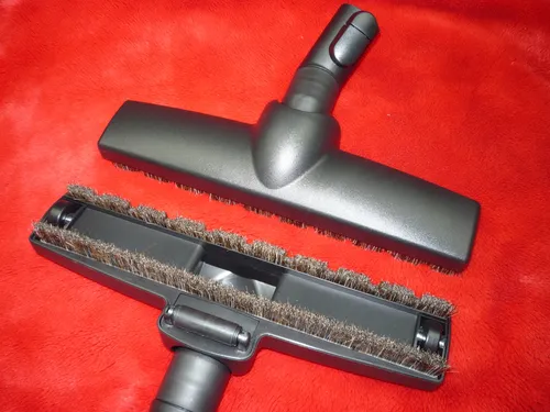 Parkettbodendüse für Miele Blizzard CX1 - Staubsauger-Ersatzteile, universell kompatible Parkettbodendüse für gründliche Reinigung empfindlicher Böden.