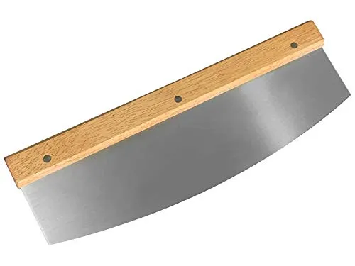 scarlet kitchen | Pizzamesser »Rapido« Pizzacutter, Wiegemesser mit scharfer Klinge aus rostfreiem Edelstahl 32cm mit Holzgriff, schnelles und sauberes Schneiden, XXL, mit Klingenschutz