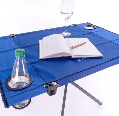 Faltbarer Camping Angel Garten Tisch - Camping-Möbel, stabiler und witterungsbeständiger Klapptisch mit 2 Getränkehaltern, ideal für Picknick und Angeln, leicht zu reinigen und platzsparend faltbar.
