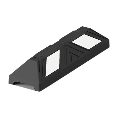 wolk Parkplatzbegrenzung Hartgummi mit weißen Reflexstreifen, 55x15x10 cm, inklusive Befestigungsmaterial