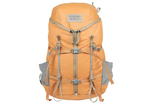 Mystery Ranch Gallagator 25 Wanderrucksack (fox, L/L) - Vielseitiger 25L Wanderrucksack von Mystery Ranch für Outdoor und Stadt. Mit gepolsterten Gurten, praktischer Fächeraufteilung und leichtem Gewicht von nur 0,7 kg ideal für Tagesausflüge.