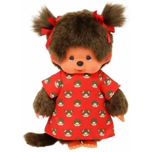 SEKIGUCHI Monchhichi Plüschfigur Mädchen im Kleid rot/braun 20cm - Monchhichi Plüschfigur in rotem Kleid, 20 cm groß und ideal für Kinder ab 24 Monaten. Mit weichem Fell und Nuckel - das perfekte Kuscheltier zum Spielen und Sammeln!