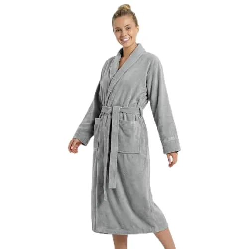 SIEGENTHAL® Damen Bademantel Frottee Velours 100% Baumwolle - Hellgrau S - M - Luxuriöser Frottee-Velours Damenbademantel aus 100% Baumwolle, wadenlang mit bequemer Passform und modernem Schalkragen. Ideal für entspannende Wellness-Momente und geprüft nach OEKO-Tex Standard.