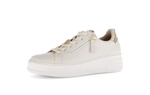 Gabor Low Sneaker Beige 37,5 EU (4,5 UK) - Stylische Sneaker aus Glattleder in Beige, ideal für den Alltag. Bequeme Passform und runde Schuhspitze sorgen für hohen Tragekomfort.