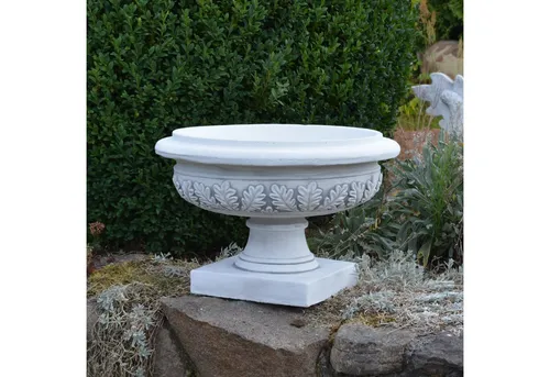 Gartenfigur Blumenschale im Eichenblatt-Design - Frostsicheres Pflanzgefäß, H. 28 cm, 7 Liter, ideal für üppigen Blumenschmuck und ein edler Blickfang auf Terrasse oder im Garten.