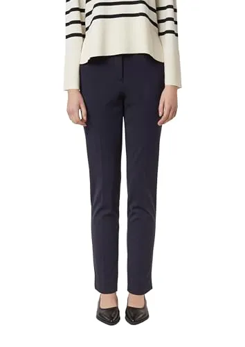 comma Hose Slim Fit 7/8 - Stylische 7/8 Hose im Slim Fit mit Gürtelschlaufen und seitlichen Eingrifftaschen. Perfekt für einen modernen Look und vielseitig kombinierbar.