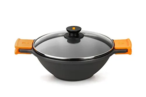 BRA Efficient Wok-Pfanne 28 cm mit Glasdeckel - Kochtöpfe mit 4,2 Litern Volumen, ideal für gesunde und schmackhafte Gerichte, ausgestattet mit praktischen Silikongriffen für sicheren Halt.