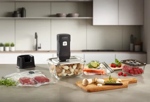 Caso Vacu OneTouch Pro Set - kabelloser Handvakuumierer mit Zubehör - Vakuumierer mit starker Pumpenleistung von 12 l/min und langlebigem Lithium-Ionen-Akku für bis zu 85 Minuten Laufzeit. Ideal für die Gastronomie und unterwegs, inkl. 4 stapelbaren VacuBoxxen aus Glas.