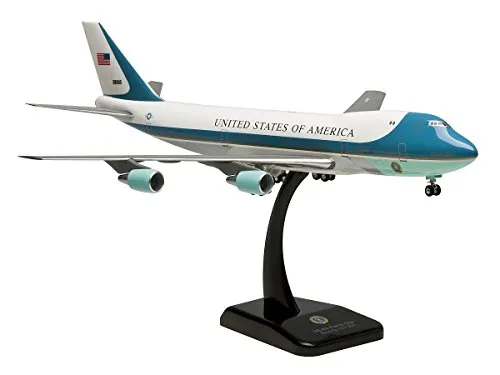 Produktbild Daron Boeing 747-200 US Air Force One Maßstab 1:200, Weiß, Fertigmodell, Modell, Sculptur, ABS-Kunststoff, 4897000362049, 360489031