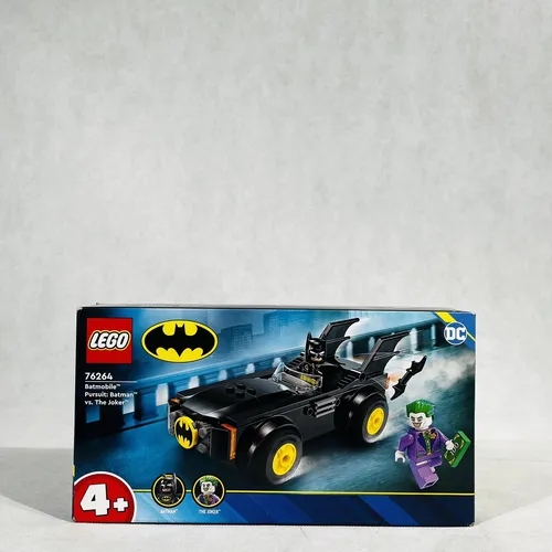 LEGO DC Verfolgungsjagd im Batmobile - Spannendes Spielzeugauto-Set mit Batman und Joker Minifiguren für kreative Abenteuer ab 4 Jahren