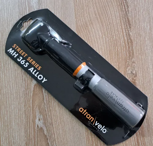 Produktbild ATRAN VELO Fahrrad Minipumpe Street Series 365 pumpt in Druck-und Zugphase 7 bar