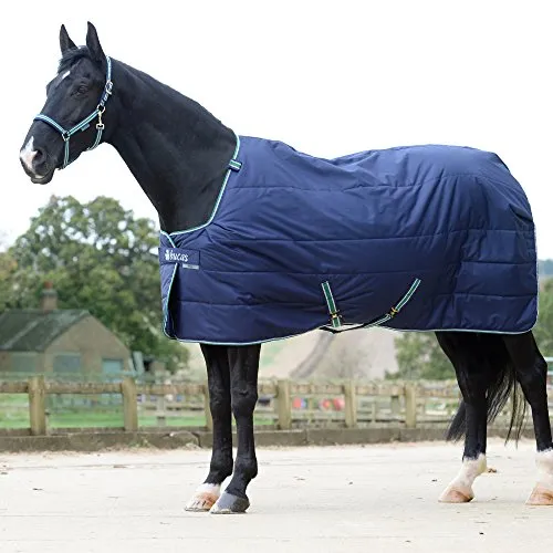 Bucas Unterdecke Quilt 150g SD 145 navy - Winterdecken für Pferde, leichte und vielseitige Stalldecke mit Stay-Dry-Innenfutter für optimale Wärme und Trockenheit.