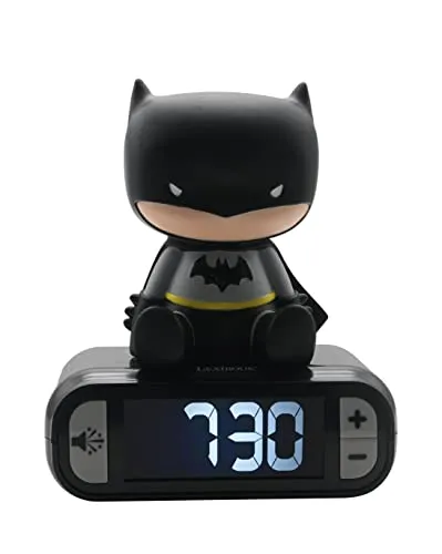 Lexibook Batman Wecker mit Nachtlicht - Kinderwecker im Batman-Design mit 6 Alarmtönen, schlaffreundlichem LCD-Display und Schlummer-Funktion. Ideal für kleine Superhelden!