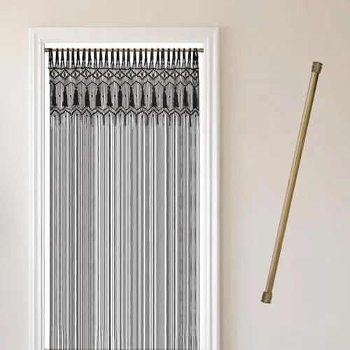 Cozyor Makrameevorhang mit Klemmstange 70-120 cm - Schiebevorhang aus 100% Baumwolle, handgeknüpft und individuell kürzbar. Ideal als Raumteiler oder Deko für Hochzeiten, einfach ohne Bohren anzubringen.