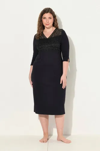 Ulla Popken Damen Nachthemd große Größen mit Spitzeneinsatz - Elegantes Nachthemd in großen Größen mit femininen Spitzeneinsatz, V-Ausschnitt und 3/4-Ärmeln. Aus atmungsaktiver Baumwolle für Komfort in der Nacht.