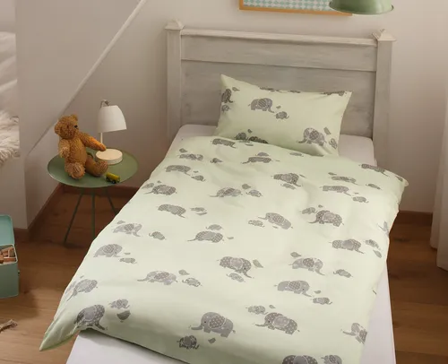BETTWAESCHE-MIT-STIL Kinderbettwäsche Elefanten - Bettwäsche aus hochwertigem Mako-Satin, 100% Baumwolle, in grün mit süßem Elefanten-Motiv. Ideal für einen gemütlichen Schlafplatz für Kinder.