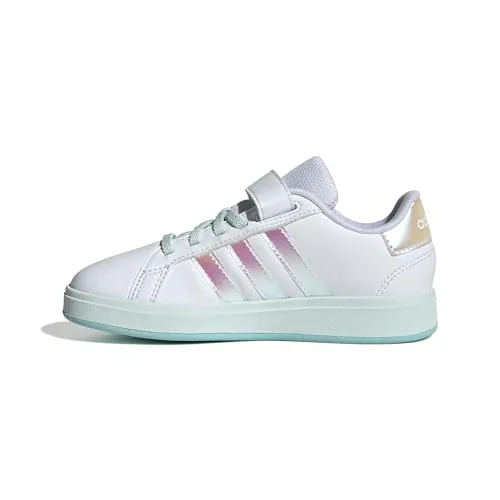 adidas Unisex Kinder Grand Court 2.0 Schuhe - Sneaker für Jungen mit normaler Passform, elastischen Schnürsenkeln und Obermaterial aus recyceltem Kunstleder für umweltbewusste Eltern.