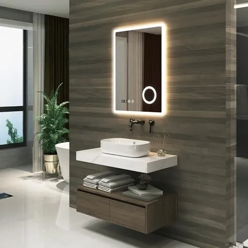 pro.tec LED Badspiegel Racale 60x80 cm - Badezimmer Wandspiegel mit 3 Lichtfarben und Touchfunktion, beschlagfrei und mit integrierter Vergrößerungslupe - für perfekte Beleuchtung und Anwendung im Bad.