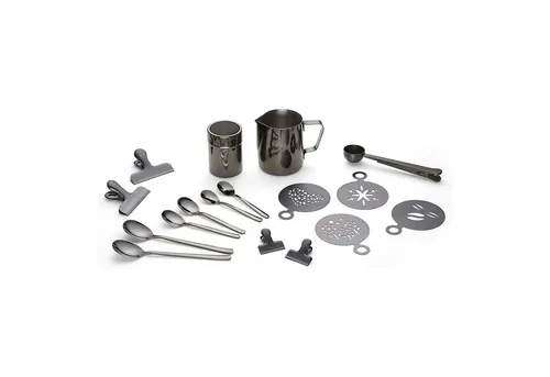 Echtwerk Kaffeezubehör-Set 23tlg, schwarz - Komplettes Kaffeezubehör-Set für Liebhaber von Cappuccino und Latte Macchiato, inklusive Milchkännchen und praktischen Zubehörteilen für perfekten Kaffeegenuss.