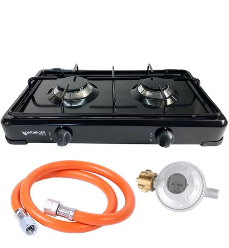 GARDINGER Duo Base Campingkocher schwarz - zweiflammig mit Schlauchregler - Der GARDINGER Duo Base Campingkocher ist ein kompakter, zweiflammiger Kocher mit 30 mbar Druckregler und 80 cm Gasschlauch. Ideal für Camping, Garten oder Balkon, bietet er eine robuste Bauweise und einfache Reinigung.