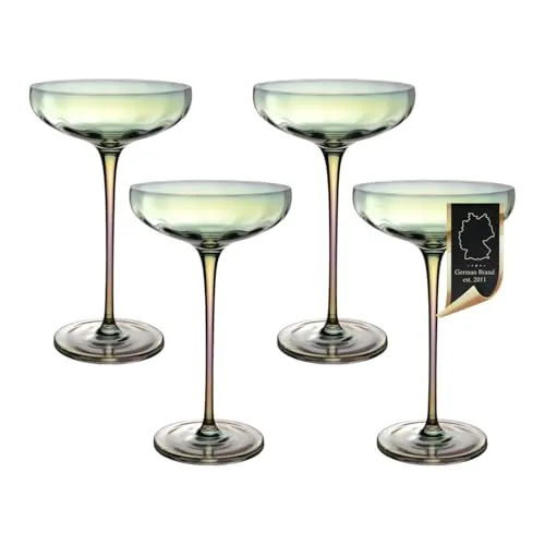 Intirilife Martini Glas mit Regenbogen Schimmer und Wellenform - 4x 140 ml - Elegante Cocktail Gläser aus hochwertigem Kristallglas mit einzigartigem Regenbogen Schimmer und stoßfester Bauweise. Spülmaschinenfest und ideal für stilvolle Anlässe.