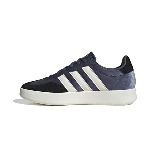 adidas Damen BARREDA Shoes - Stilvolle Sneaker in Shadow Navy - Damen-Sneaker mit normaler Passform, Schnürverschluss und hochwertigem Obermaterial aus Textil und Leder für optimalen Tragekomfort.