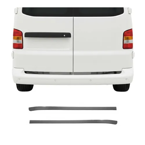 OMAC Zierleisten-Aufkleber Heckleiste für VW T5 (2003-2015) – Edelstahl 2tlg - Hochwertige Edelstahl-Zierleisten für VW T5, langlebig und rostbeständig. Schützen Sie Ihre Karosserie effektiv vor Kratzern und verleihen Sie Ihrem Fahrzeug einen stilvollen Look. Einfache Montage ohne Bohren.