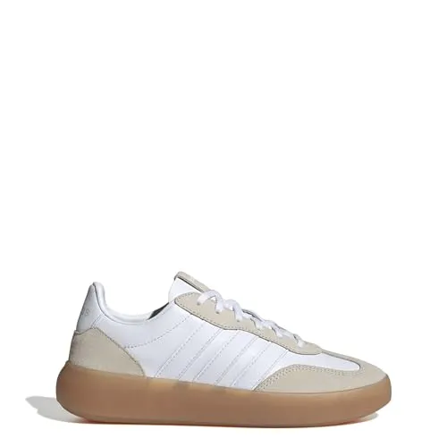 ADIDAS Damen Freizeitschuhe Barreda Decode - Sneaker mit zeitlosem adidas Look und modernem Design, aus Wildleder und Glattleder für besondere Vielseitigkeit und Strapazierfähigkeit.