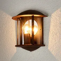 Lindby Außen-Wandleuchte Maelis, dimmbar, modern und rustikal - Lampen, dimmbare Außen-Wandleuchte in rostfarbenem Aluminium, ideal für rustikale Stile, IP44 Schutzart für Wetterbeständigkeit.