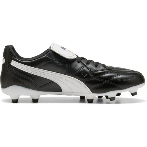 PUMA Herren Fußball-Rasenschuhe KING TOP FG/AG - Erlebe optimale Kontrolle auf dem Platz mit den KING TOP Fußballschuhen. Das weiche Obermaterial und die anpassbare Schuhzunge bieten perfekten Tragekomfort, während die spezielle Laufsohle für festen Boden und Kunstrasen ideal ist.