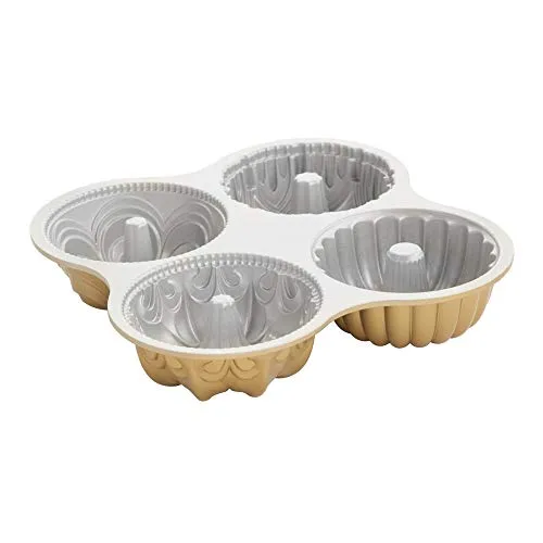 Bräter Bundt® Quartet Pan in gold von Nordic Ware