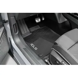 Original VW ID.5 Gummifußmatten 11E061500 82V Set - Fußmatten-Set für VW ID.5, 100% recyclebar und passgenau, ideal für Allwetterbedingungen, widerstandsfähig und leicht abwaschbar.