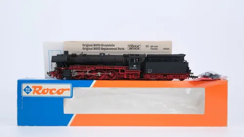 Roco H0 43244 Dampflok mit Tender BR 042 052-1 DB Gleichstrom (Licht vorne defek