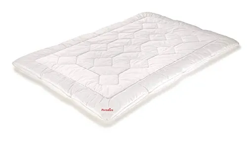 Paradies Anela Bio Varietta Bettdecke 135x200cm - Allergikergeeignet - Bettdecke für alle Jahreszeiten, 135x200cm, allergikergeeignet, pflegeleicht bei 60° waschbar und trocknergeeignet - ideal für ein gesundes Schlafklima.