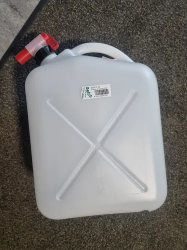 GELI Wasserkanister 10 L mit Hahn Kunststoff weiß Kanister tragbar Camping NEU