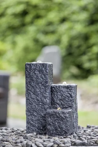 Produktbild Heissner Gartenbrunnen Neptun LED schwarz