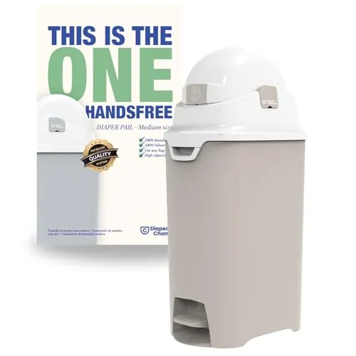 DIAPER CHAMP ONE Medium Handsfree Windeleimer mit Pedal – Geruchsdicht & ohne Nachfüllkassetten (beige) - Patentes geruchsdichtes System mit Gravity-Lock-Zylinder für hygienisches Entsorgen von Windeln. Ideal für Familien und kleine Kitas, ohne teure Nachfüllkassetten.