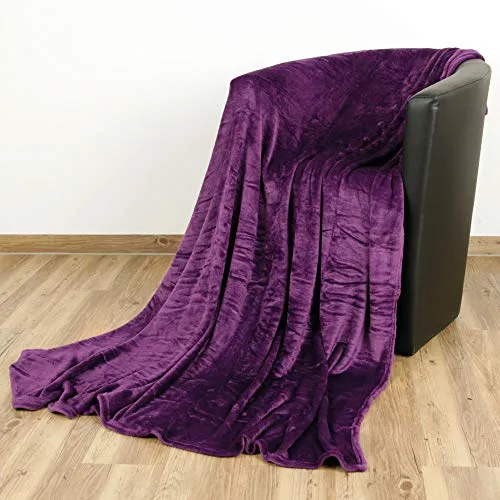 Bestlivings Kuscheldecke Wohndecke Celina, Tagesdecke für Sofa, Couch, Bett - hochwertige Flauschige Decke, 90 x 140 cm - Violett