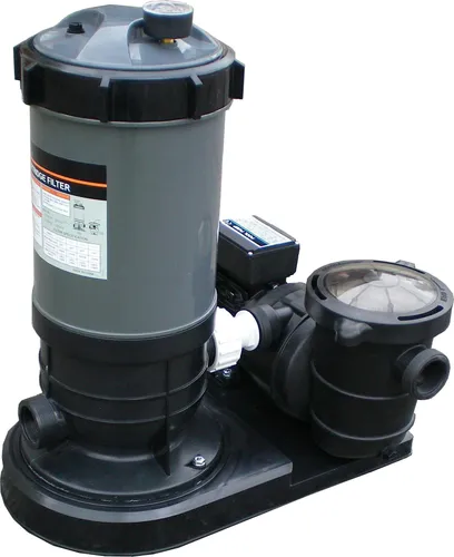 Kartuschenfilteranlage SPLASH 511 mit 8 m³/h Leistung für Pools bis 30.000 L. Effiziente Filtration ohne Rückspülen, inkl. Pumpe