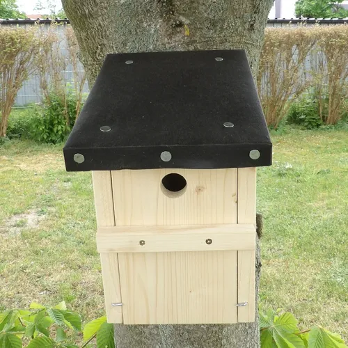 Nistkasten Vogelhaus Vögel selberbauen basteln Nisthaus Holz Vogelhäuschen